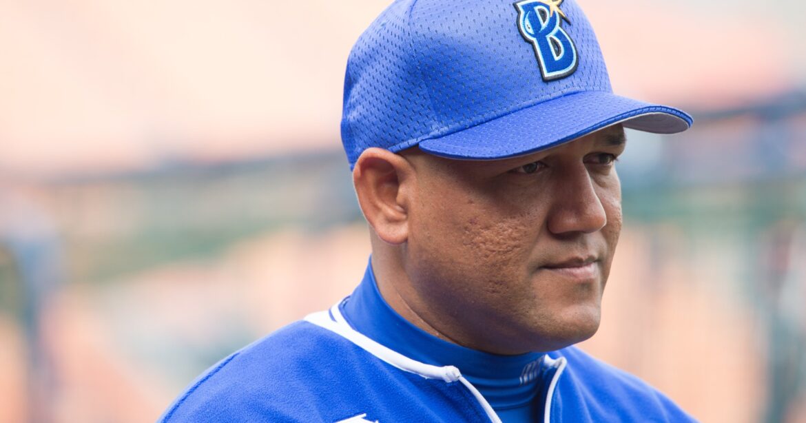 「宮崎敏郎、佐野恵太を抜擢」「曜日別勝率まで分析」ラミレス前監督がDeNAを強くできたわけ「データ重視、決断は変えない“ガンコ”ですね」 - プロ野球 - Number Web