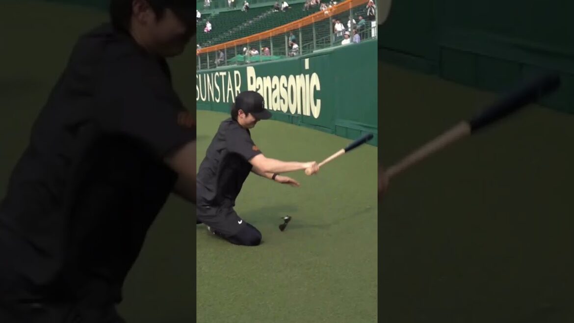 バッティング練習をする田中瑛斗投手、最後にまさかの事態が⁉ #shorts
