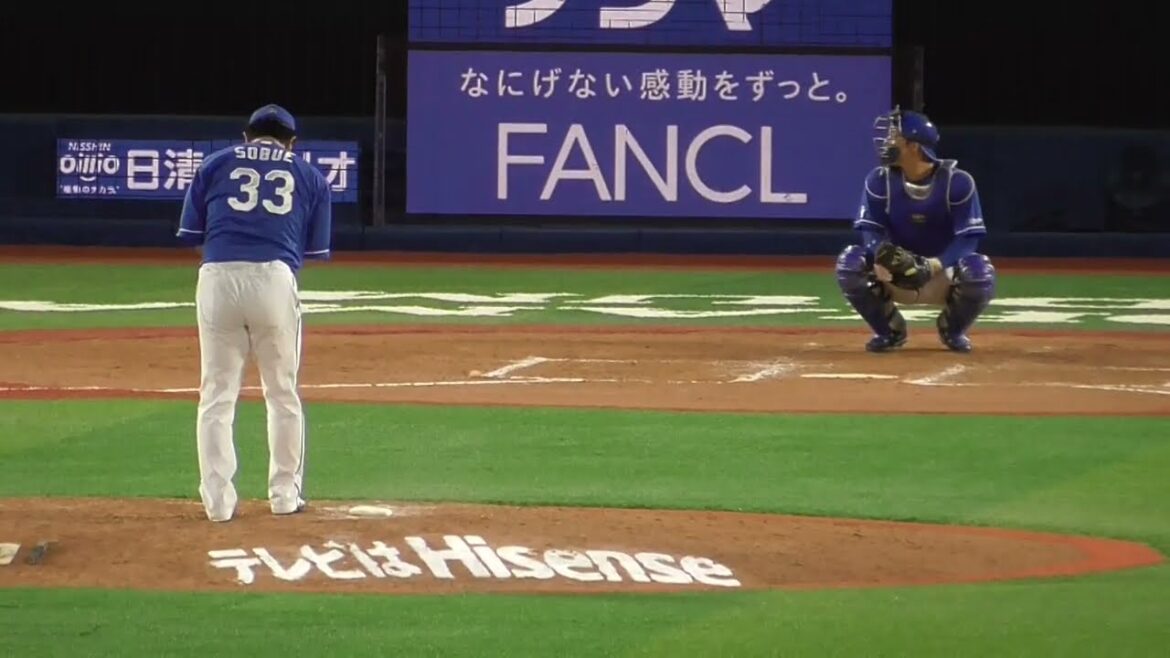 2025年7月3日 中日・祖父江 大輔 投手の準備投球（ボールデッド中）