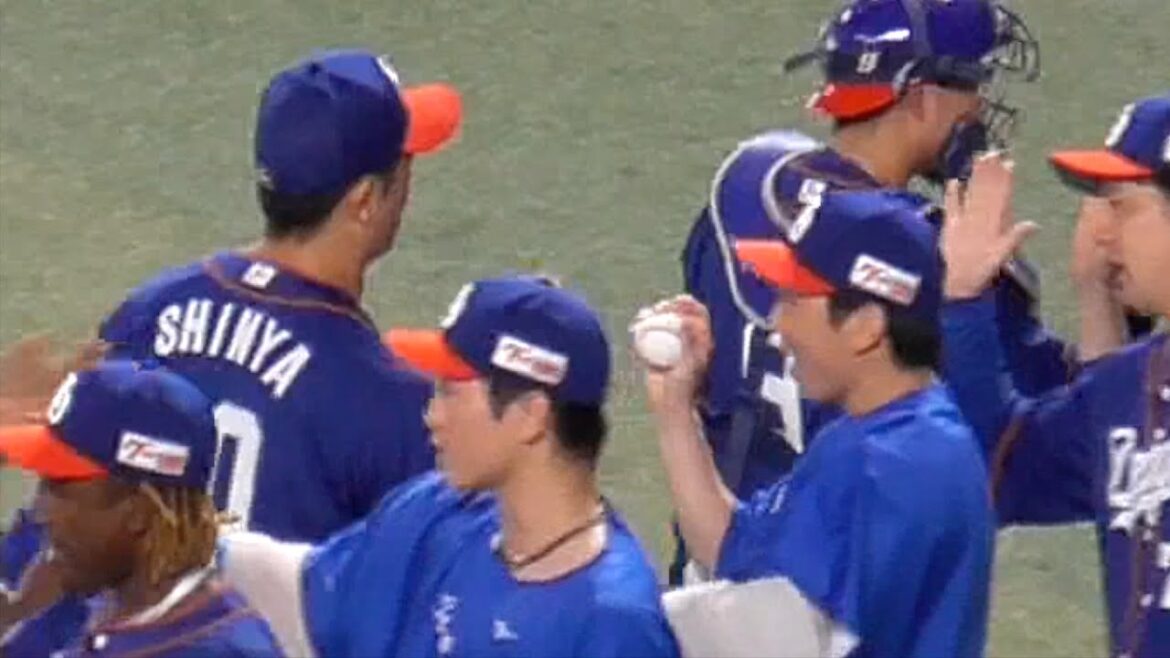 勝利の瞬間のドラゴンズベンチ 松葉貴大ハーラートップタイの嬉しい7勝目 中日ドラゴンズVS北海道日本ハムファイターズ 2025/06/22 勝利の瞬間のドラゴンズベンチ 松葉貴大ハーラートップタイの嬉しい7勝目 中日ドラゴンズVS北海道日本ハムファイターズ 2025/06/22