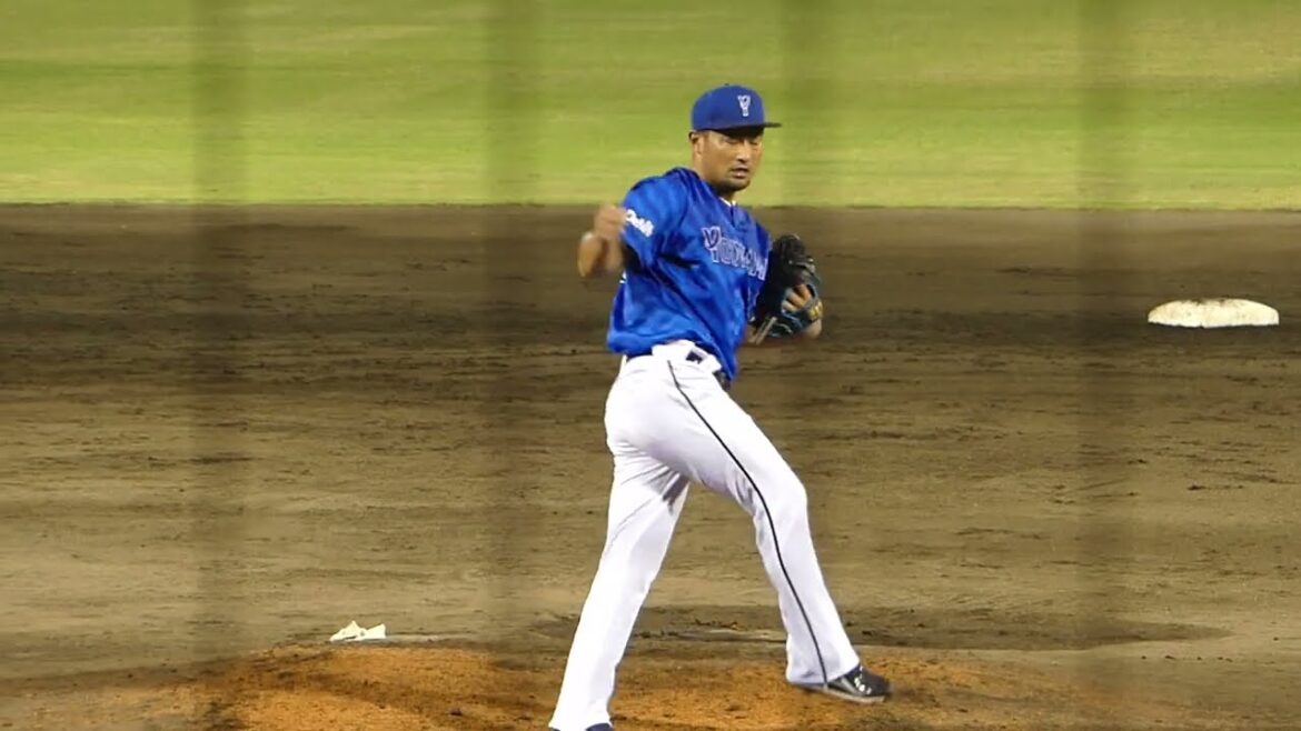 2025年7月8日 ファーム交流戦 くふうハヤテ戦・森 唯斗 投手の準備投球（ボールデッド中)