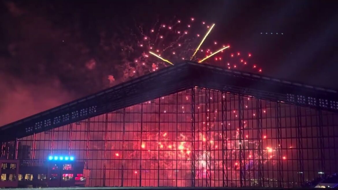 "花火大会"エスコンフィールド北海道日本ハムファイターズ 2025/7/12