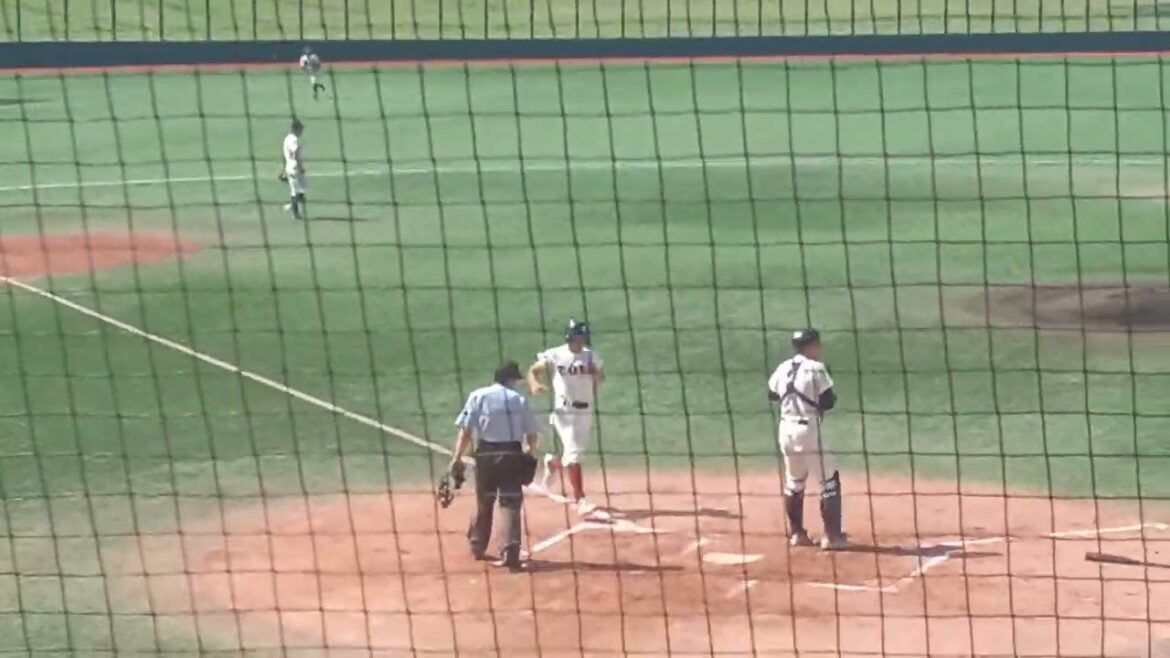 大阪桐蔭四番吉野、初回タイムリーヒット‼️【春季大阪大会2025.5.5大阪桐蔭vs精華】