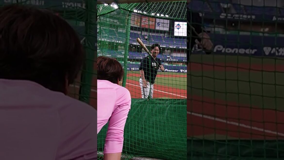 【現役時代さながらのフォーム】川島コーチのホームラン！ #川島慶三 #渡部遼人 #オリックス #shorts