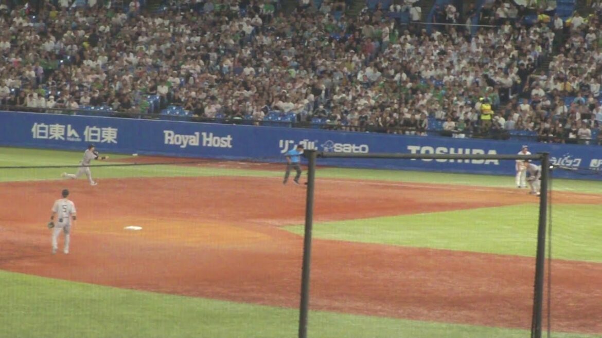 巨人 吉川尚輝 ナイスプレー　ヤクルト vs 巨人　2025年7月17日(木)　神宮球場