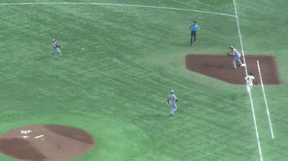 阪神 中野拓夢 ナイスプレー　巨人 vs 阪神　2025年7月19日(土) 東京ドーム