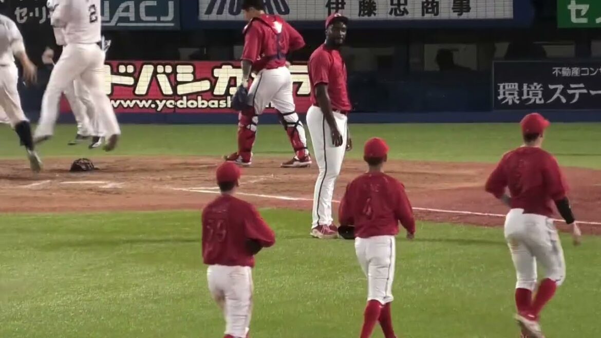 ハーン打たれる...リプレー検証で判定が覆り逆転サヨナラ本塁打！広島カープ痛恨の逆転サヨナラ負けの瞬間！広島東洋カープvs東京ヤクルトスワローズ 2025年7月21日