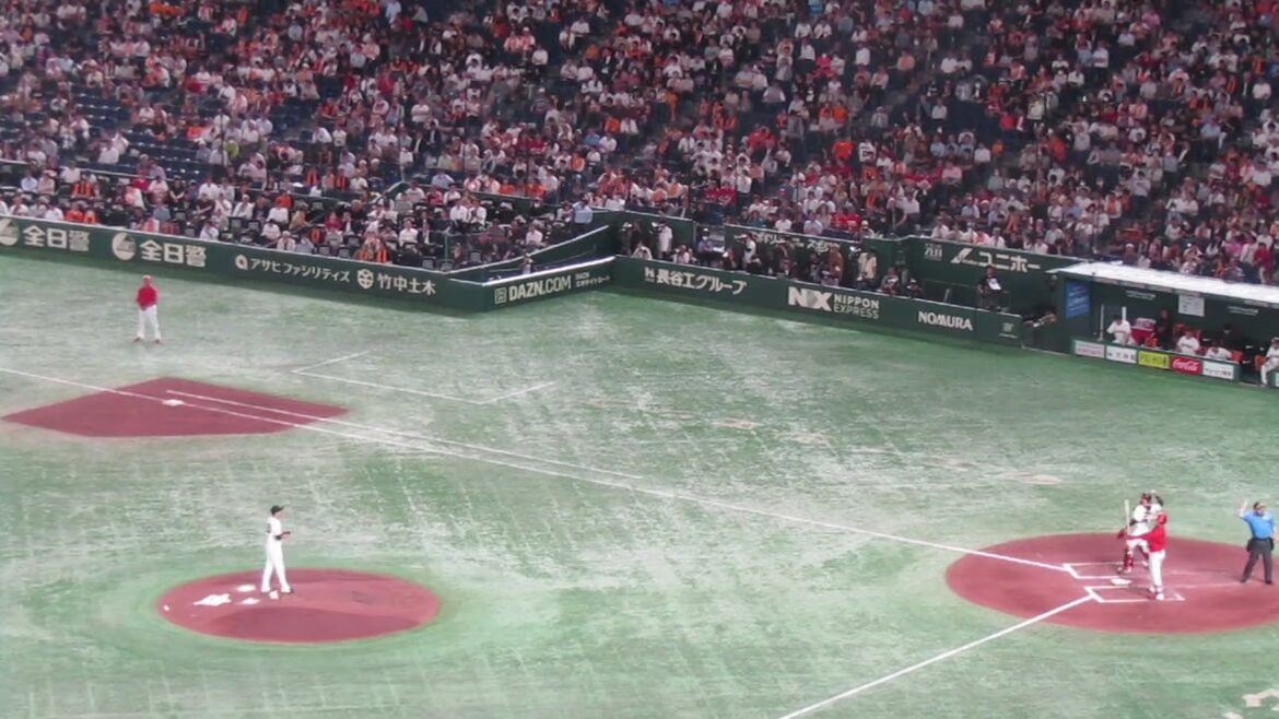 堂林翔太を空振り三振にとる戸郷翔征 2024年6月28日 読売ジャイアンツ 対 広島東洋カープ