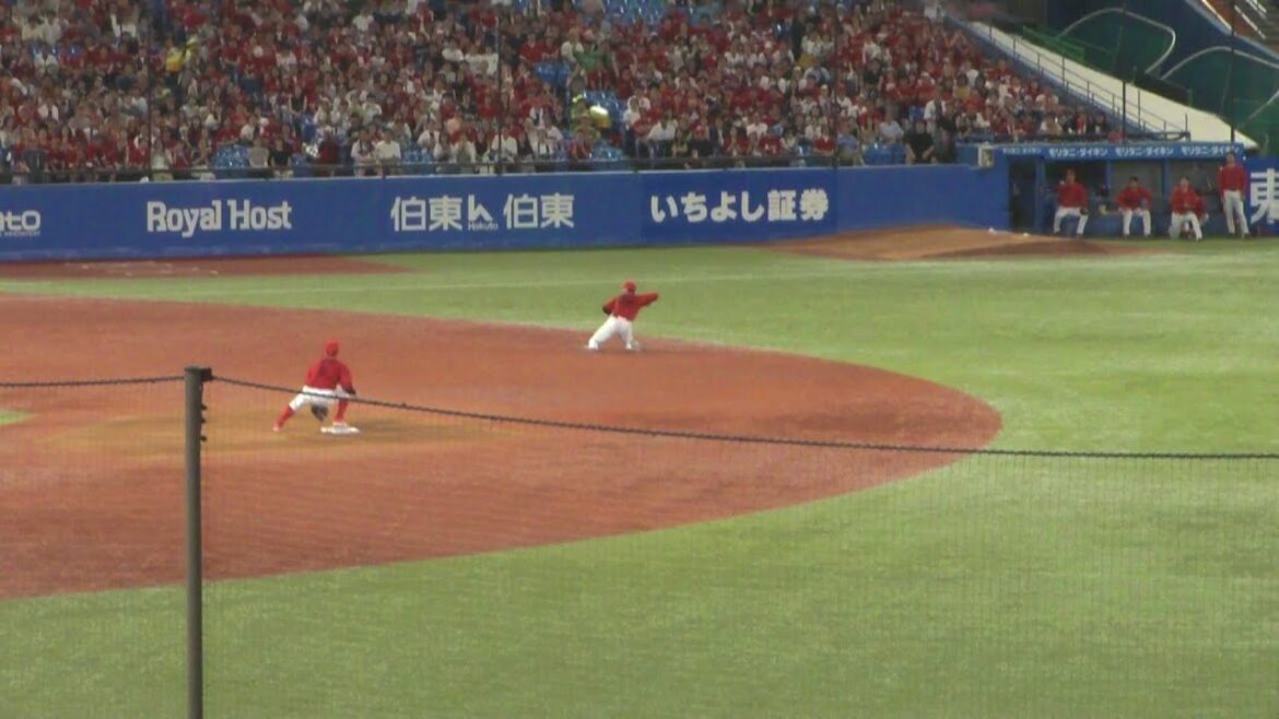 ヤクルト 古賀優大 ショートゴロで得点　二俣翔一はファインプレー　ヤクルト vs 広島　2025年7月21日(月)　神宮球場