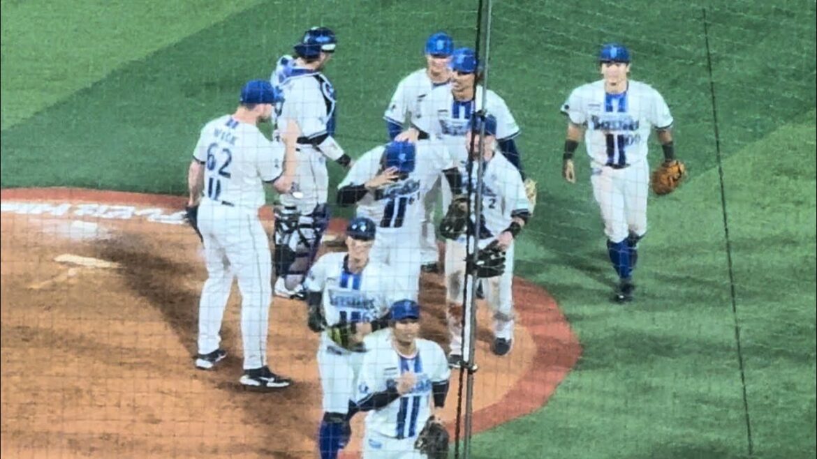 ベイ連敗脱出の瞬間ウイック戸柱恭孝2025年7月13日横浜DeNAベイスターズ佐々木読売ジャイアンツ巨人軍