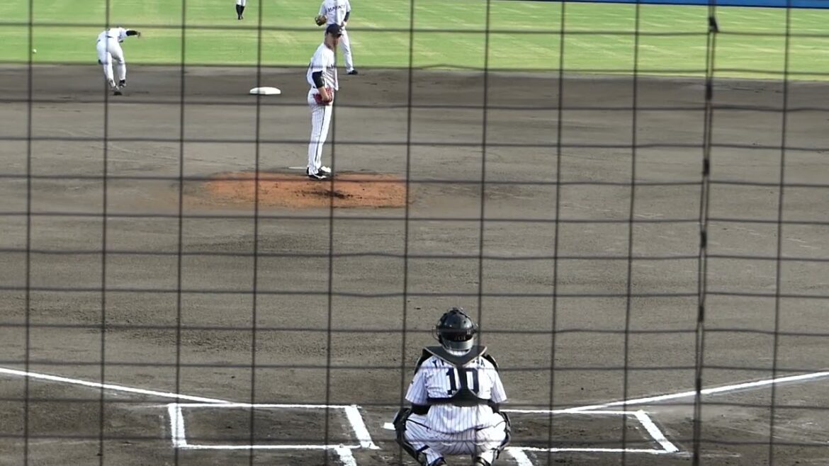 2025年7月9日 ファーム交流戦 くふうハヤテ・佐藤 宏樹 投手の準備投球(ボールデッド中) 2025年7月9日 ファーム交流戦 くふうハヤテ・佐藤 宏樹 投手の準備投球(ボールデッド中)