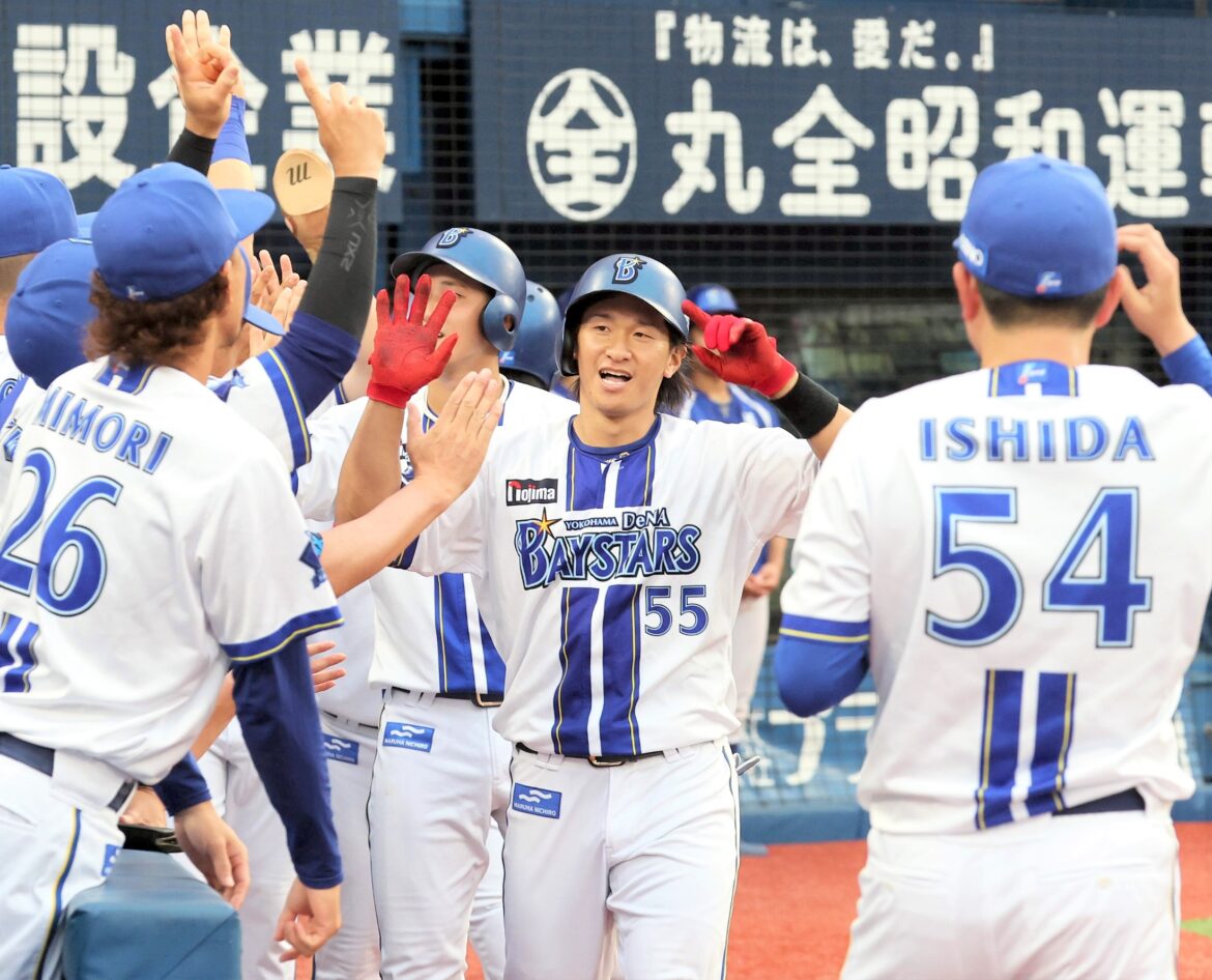 【DeNA】中日に逆転勝ちで5割復帰！ 6カードぶり勝ち越し 井上プロ初本塁打が逆転満塁弾 石田裕7回途中3失点2勝目 入江15S（TBS NEWS DIG Powered by JNN）