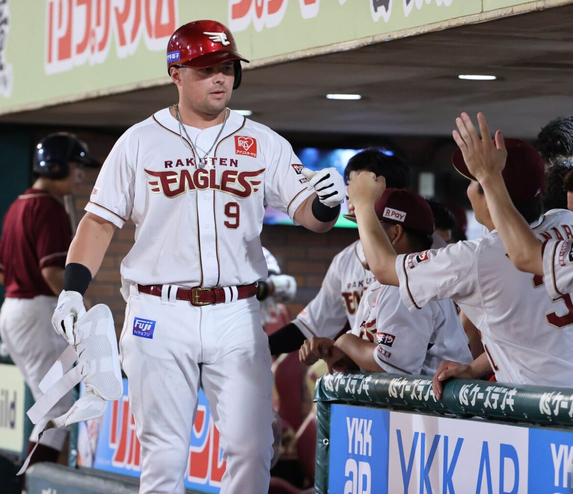 【楽天】実力みせた！ １軍昇格即スタメンのルーク・ボイトが２ラン含む３安打デビュー！（スポーツ報知） - Yahoo!ニュース - Yahoo!ニュース