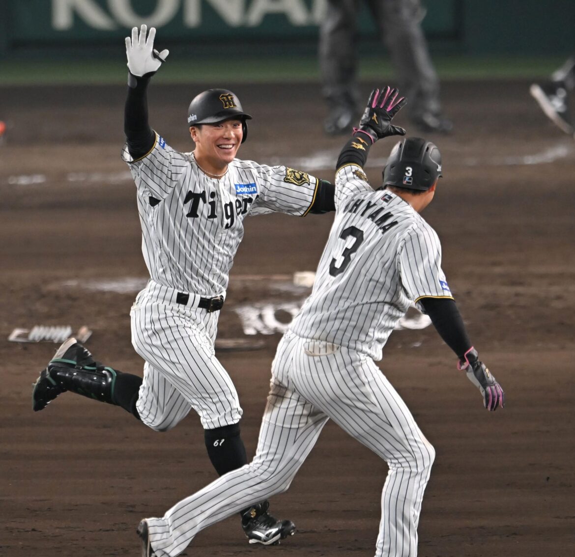 阪神がサヨナラで5連勝 同点の九回に豊田が中犠飛 2位・広島敗れ今季最大5ゲーム差、巨人に今季2度目の同一カード3連勝(デイリースポーツ) – Yahoo!ニュース – Yahoo!ニュース 阪神がサヨナラで5連勝 同点の九回に豊田が中犠飛 2位・広島敗れ今季最大5ゲーム差、巨人に今季2度目の同一カード3連勝(デイリースポーツ) - Yahoo!ニュース - Yahoo!ニュース