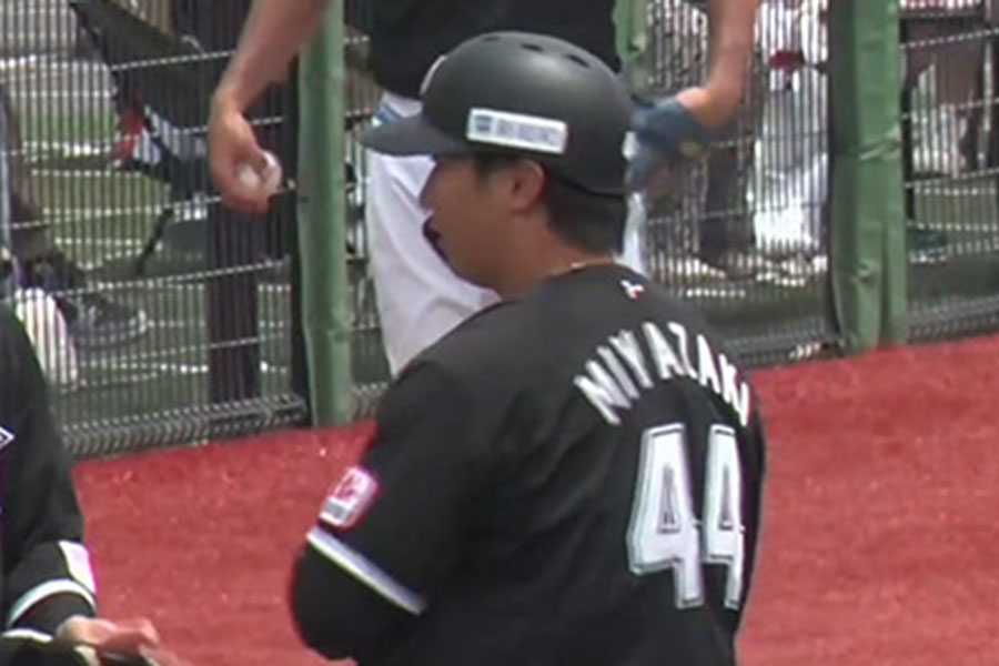 楽天戦に出場したロッテ・宮崎竜成【画像：パーソル パ・リーグTV】