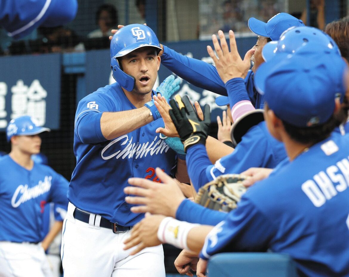 中日・ボスラー、存在感光る来日初の2戦連続アーチ「ボールは強く打てているけど…」と改善ポイント語り反省忘れず（中日スポーツ） - Yahoo!ニュース - Yahoo!ニュース