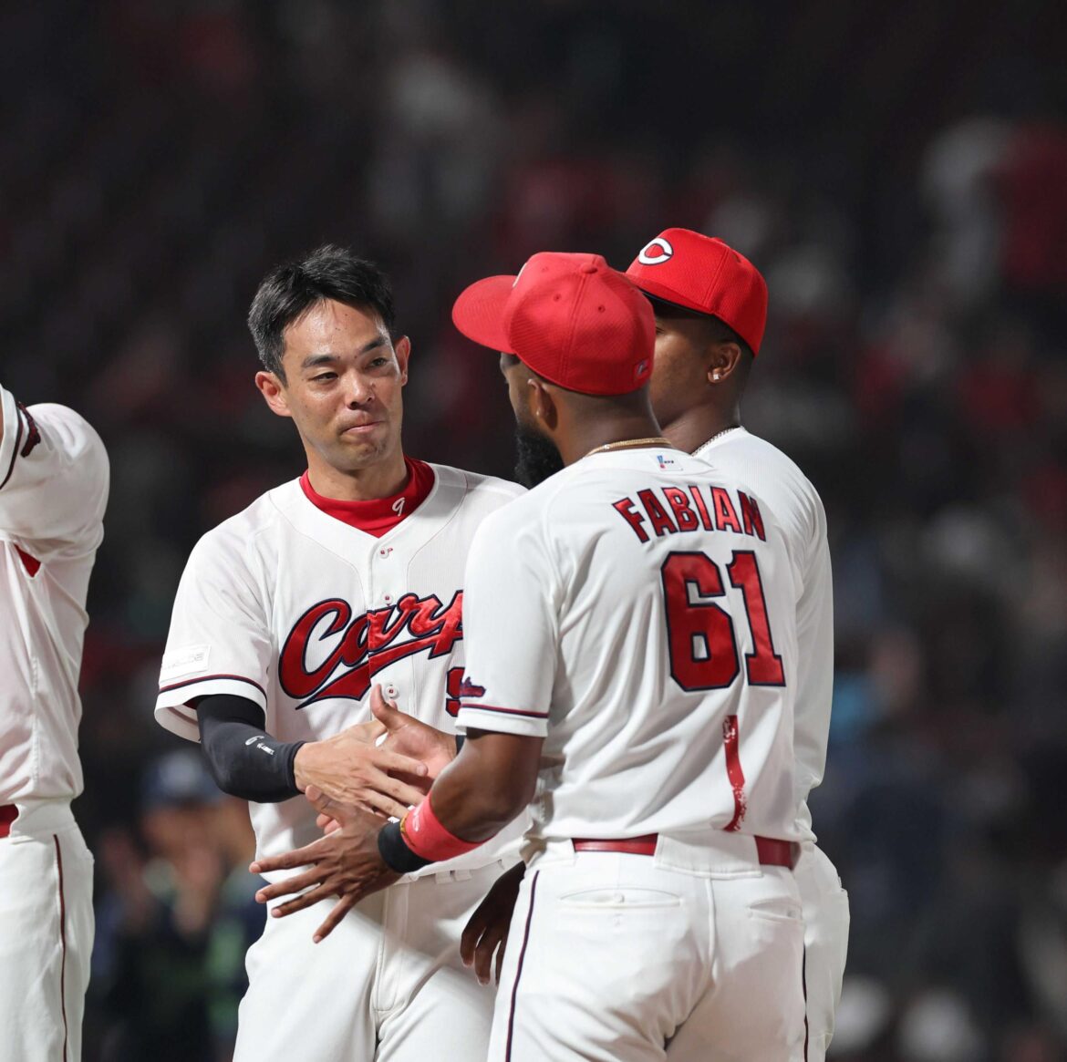 広島・秋山 球団史上９人目３００二塁打 ３７歳ベテラン輝ラリ チームは１１度目零敗…連勝３でストップ（デイリースポーツ） - Yahoo!ニュース - Yahoo!ニュース