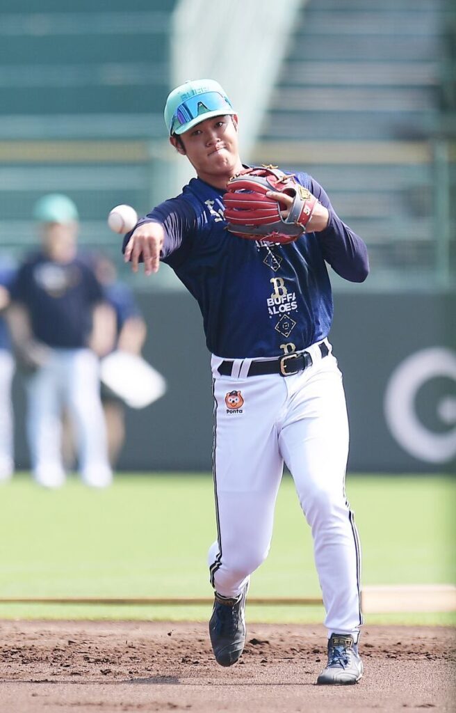 スタメン発表 4日に死球を受けたオリックス・紅林弘太郎は「3番・遊撃」で出場 太田椋が腰の張りから7戦ぶりに出場（サンケイスポーツ） - Yahoo!ニュース - Yahoo!ニュース