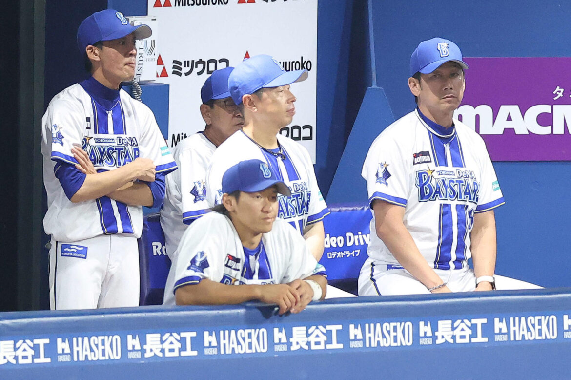 【DeNA】９回悪夢の５失点…空席目立ち、黄色で染まる 三浦監督「７回ですよね…」（日刊スポーツ） - Yahoo!ニュース - Yahoo!ニュース