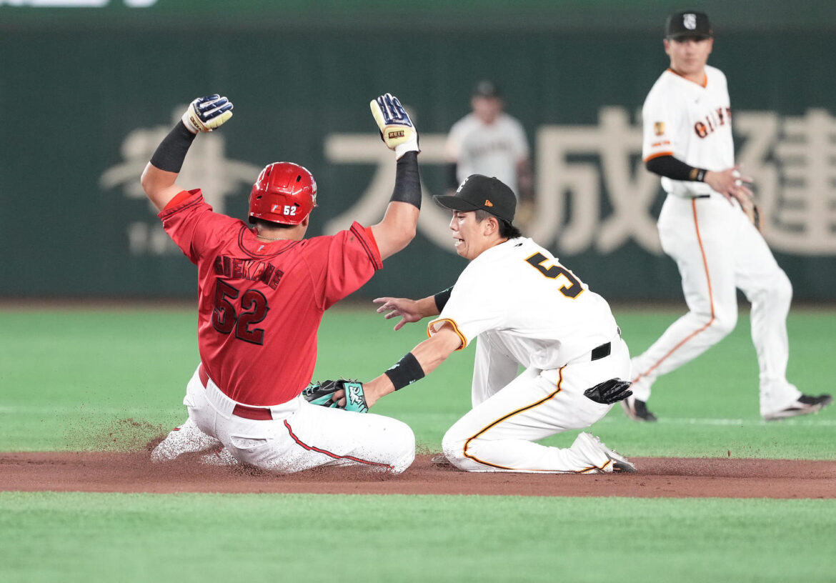 【広島】新井監督リクエスト失敗 ２日巨人－阪神戦はリプレー検証で覆っただけに東京Ｄザワザワ（日刊スポーツ） - Yahoo!ニュース - Yahoo!ニュース