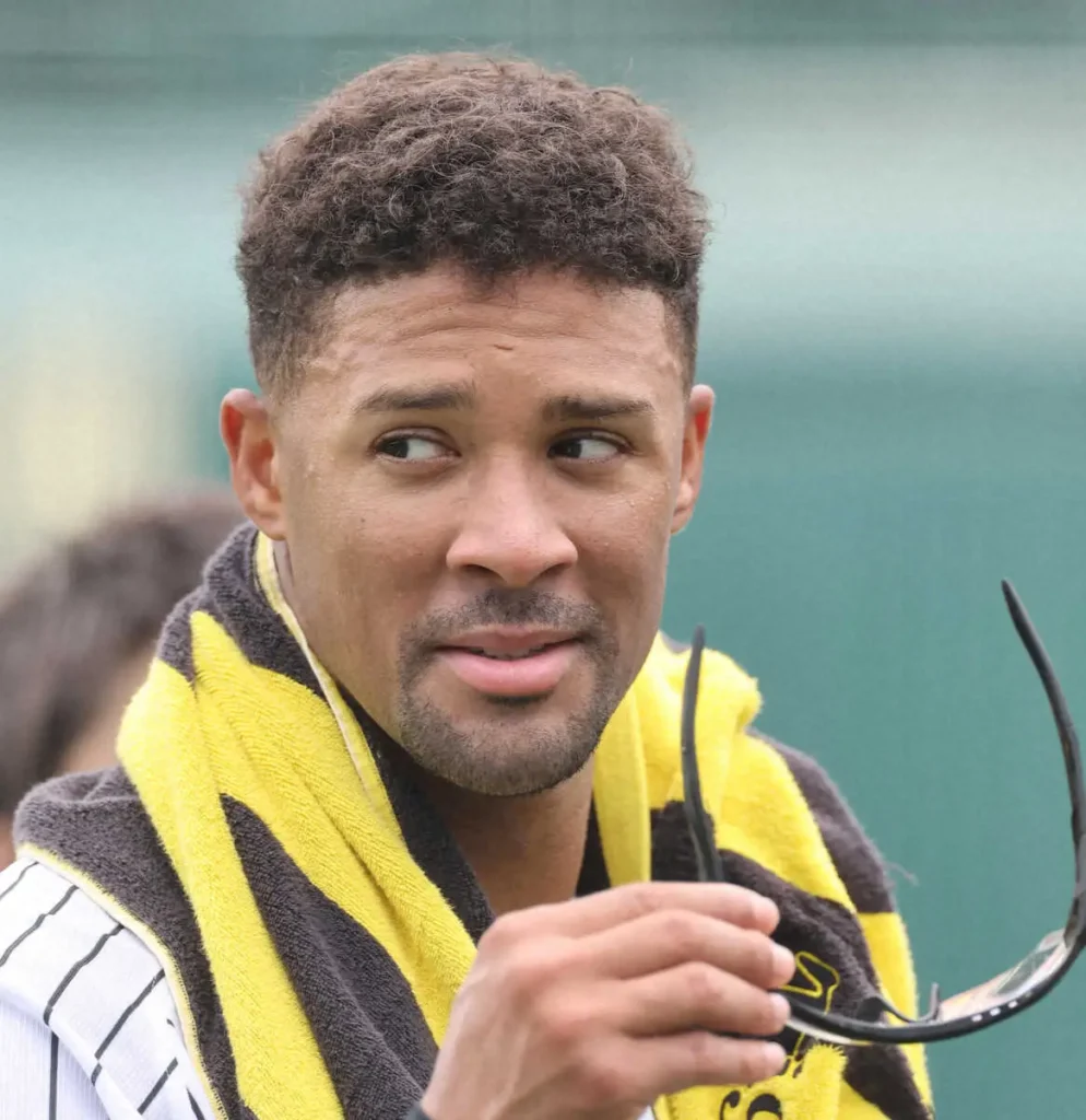 阪神・デュプランティエ　プライベートでは“オシャレさん”自宅にはレアなスニーカーも - スポニチ Sponichi Annex 野球