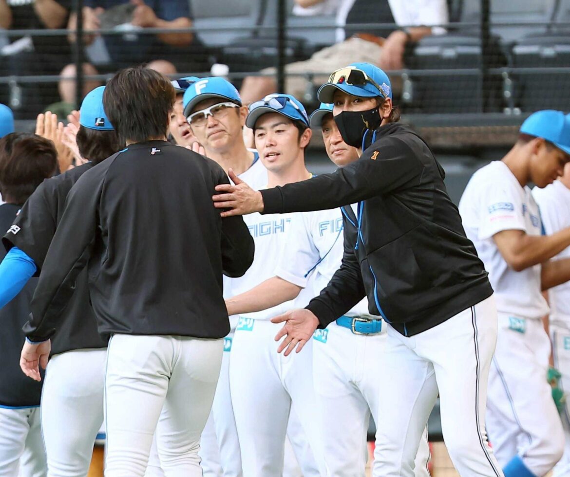 日本ハム・新庄監督「褒めるところ渋滞」 ３発１２点大勝で首位奪回 １２球団トップの７１本塁打（デイリースポーツ） - Yahoo!ニュース - Yahoo!ニュース