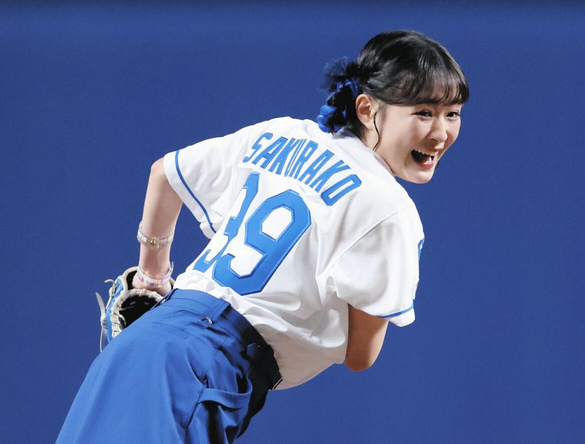 【中日】背番号「39」で登場！大原櫻子、セレモニアルピッチはノーバン投球ならず…「またリベンジしたいです」（中日スポーツ） - Yahoo!ニュース - Yahoo!ニュース