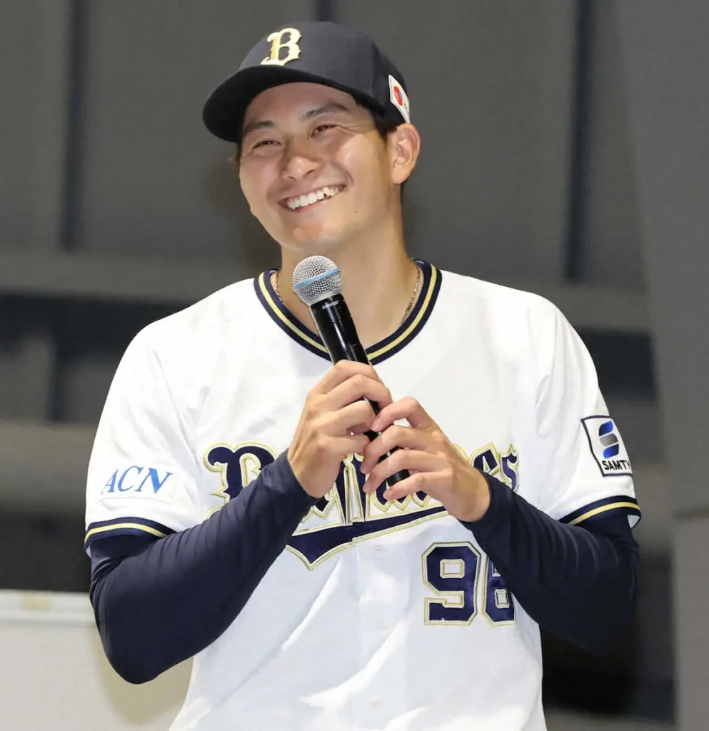 オリックス・高島　選手トークショーに登場　メガネをかけると変身？「“のび太”と言われた」 - スポニチ Sponichi Annex 野球