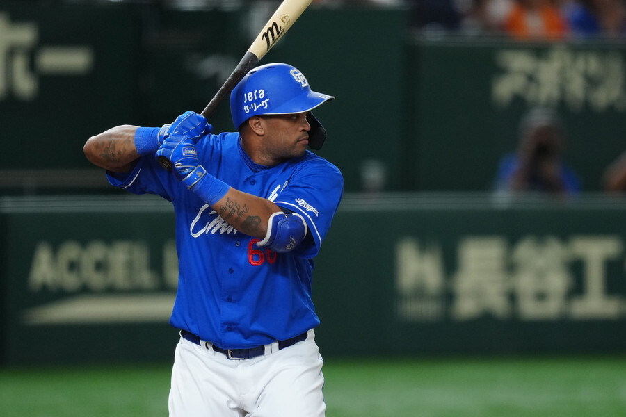 中日退団のビシエド、DeNAと契約合意か 36歳が“9か月ぶり”に日本球界復帰…海外報道(Full-Count) – Yahoo!ニュース – Yahoo!ニュース 中日退団のビシエド、DeNAと契約合意か 36歳が“9か月ぶり”に日本球界復帰…海外報道(Full-Count) - Yahoo!ニュース - Yahoo!ニュース