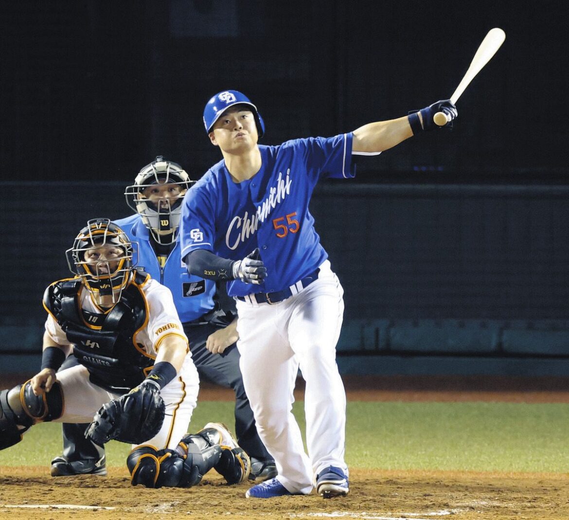 中日・細川成也、起死回生の逆転3ラン!巨人守護神・ライデルのスプリットを左手一本で左翼中段へ(中日スポーツ) – Yahoo!ニュース – Yahoo!ニュース 中日・細川成也、起死回生の逆転3ラン!巨人守護神・ライデルのスプリットを左手一本で左翼中段へ(中日スポーツ) - Yahoo!ニュース - Yahoo!ニュース