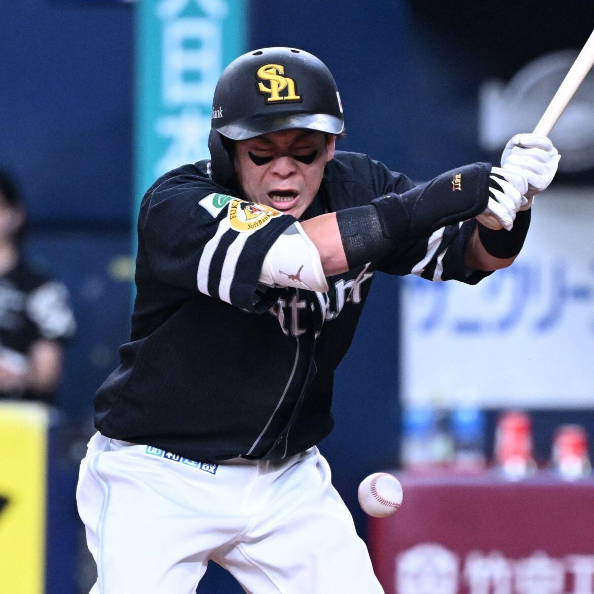 「明日、病院に行きます」 ソフトバンク小久保監督、左肘付近の死球で途中交代の牧原大成に言及 本人は「大丈夫です」を強調（西スポWEB OTTO！） - Yahoo!ニュース - Yahoo!ニュース