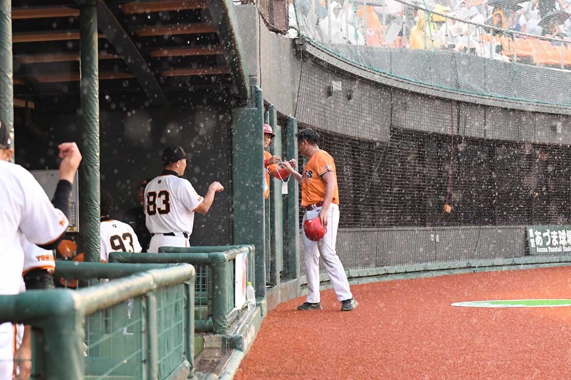 【巨人】9年ぶり福島開催の中日戦が雨天中断 解説の中畑清氏はローカル情報を紹介「すぐ止む」(東スポWEB) – Yahoo!ニュース – Yahoo!ニュース 【巨人】9年ぶり福島開催の中日戦が雨天中断 解説の中畑清氏はローカル情報を紹介「すぐ止む」(東スポWEB) - Yahoo!ニュース - Yahoo!ニュース