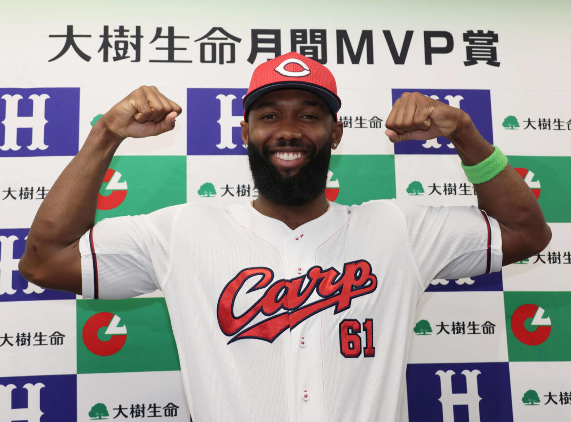 【広島】ファビアンがエルドレッド担当スカウトに続き月間MVP、賞金は「大事に使う」（日刊スポーツ） - Yahoo!ニュース - Yahoo!ニュース