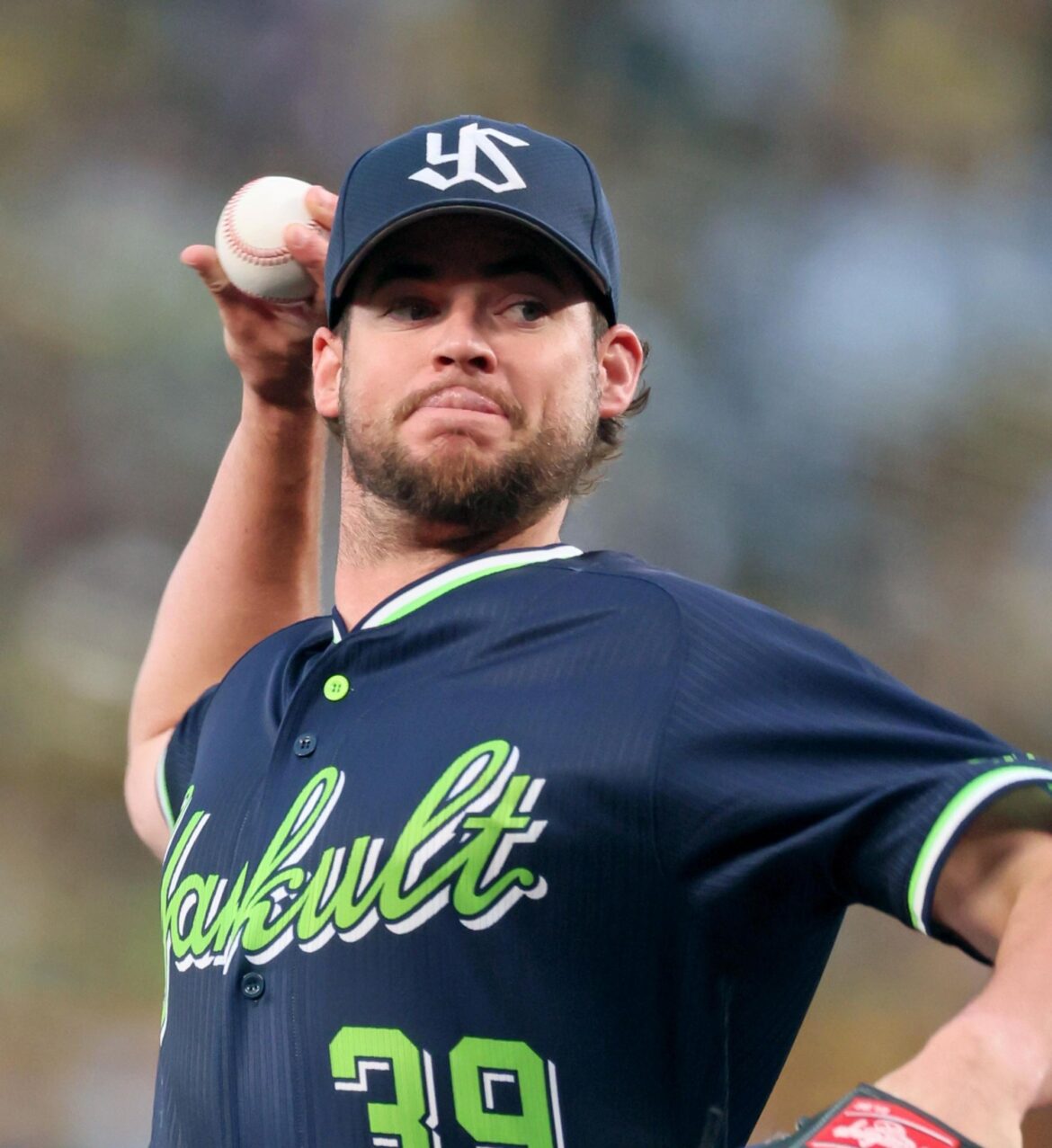 ヤクルト ランバートが球審の判定に両手を広げて不満表す 即座に投手コーチが駆けつけなだめる（デイリースポーツ） - Yahoo!ニュース - Yahoo!ニュース