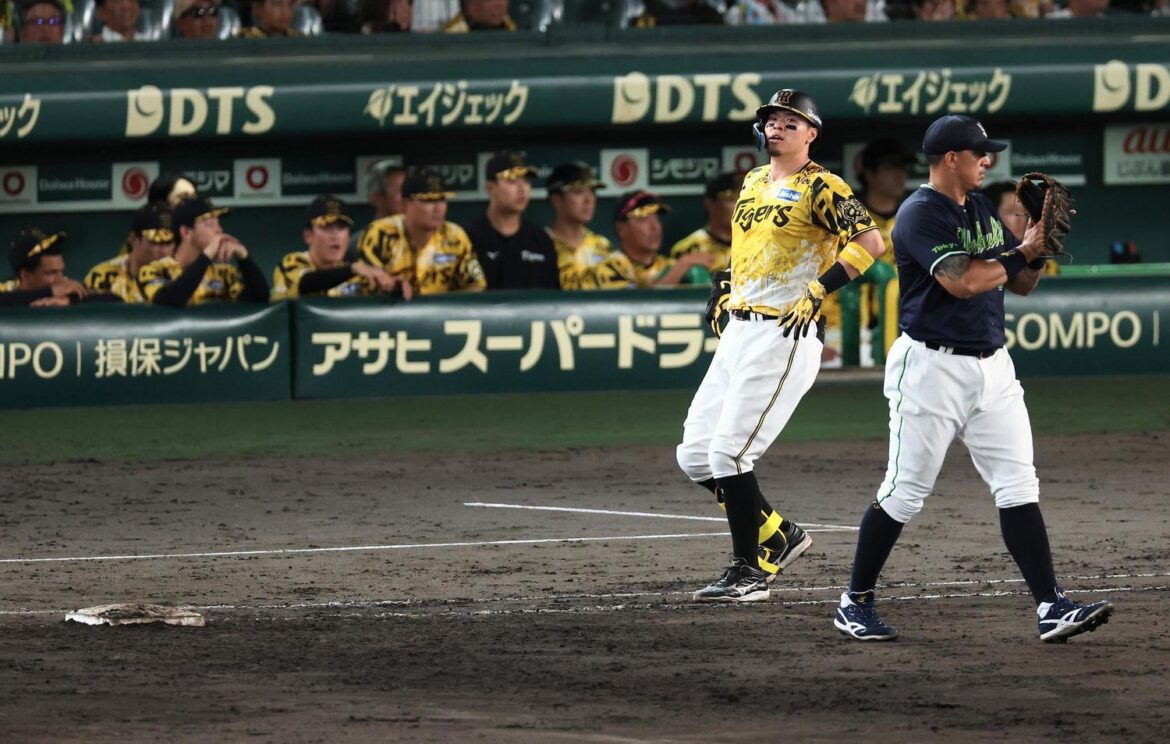 【阪神】リクエスト認められず試合終了…佐藤輝明の打球判定がリクエスト対象外となった理由は?(日刊スポーツ) – Yahoo!ニュース – Yahoo!ニュース 【阪神】リクエスト認められず試合終了…佐藤輝明の打球判定がリクエスト対象外となった理由は?(日刊スポーツ) - Yahoo!ニュース - Yahoo!ニュース