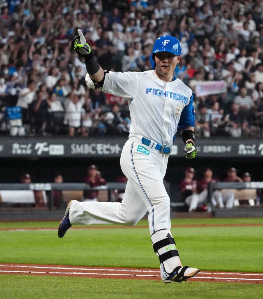 日本ハム・清宮幸太郎の勝ち！オリ・九里から2点適時二塁打で追加点（スポニチアネックス） - Yahoo!ニュース - Yahoo!ニュース