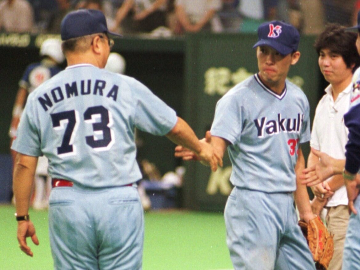 「あれは監督批判か?」→完全無視…野村克也監督の掌で転がされて15勝したヤクルト田畑一也が“トレード直訴”に至ったワケ「もう働く場所が…」(Number Web) – Yahoo!ニュース – Yahoo!ニュース 「あれは監督批判か?」→完全無視…野村克也監督の掌で転がされて15勝したヤクルト田畑一也が“トレード直訴”に至ったワケ「もう働く場所が…」(Number Web) - Yahoo!ニュース - Yahoo!ニュース