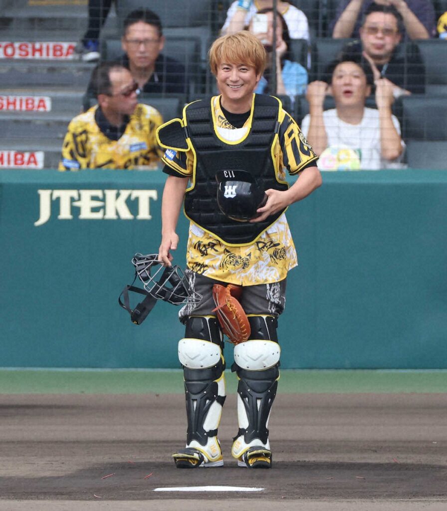 阪神 試合前に上地雄輔が登場 横浜高校の後輩、伊藤将、及川に「ケガ、体調には気をつけて」(スポニチアネックス) – Yahoo!ニュース – Yahoo!ニュース 阪神 試合前に上地雄輔が登場 横浜高校の後輩、伊藤将、及川に「ケガ、体調には気をつけて」(スポニチアネックス) - Yahoo!ニュース - Yahoo!ニュース
