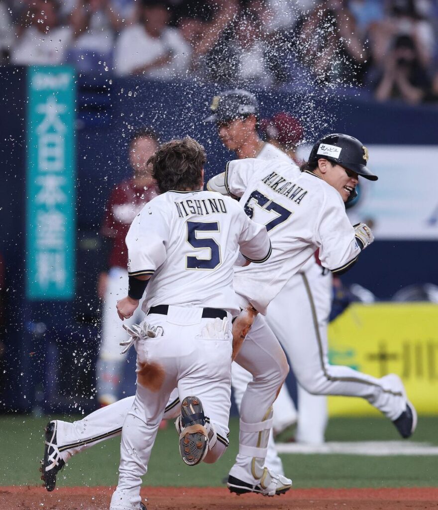オリックス・中川、プロ初劇弾「毎度おおきに！」 同学年・田嶋の力投に応えた！リーグ2位38打点（サンケイスポーツ） - Yahoo!ニュース - Yahoo!ニュース