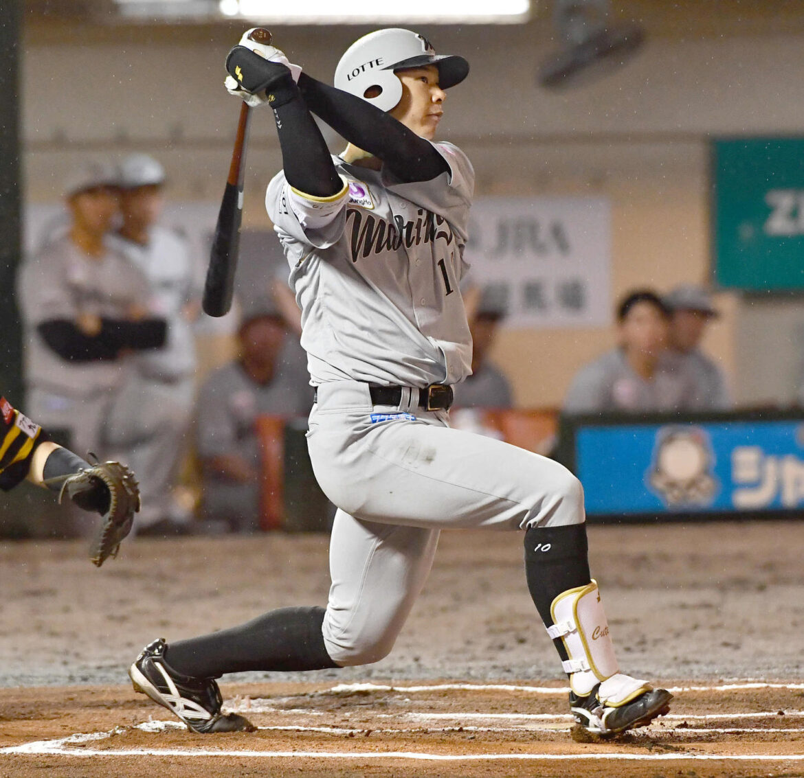 【ロッテ】不運の上田希由翔、プロ初ホームランも大ファンの櫻坂46山﨑天との直接対面も幻に（日刊スポーツ） - Yahoo!ニュース - Yahoo!ニュース