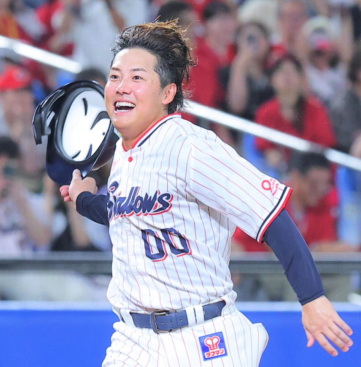 【ヤクルト】土壇場9回2死、赤羽が超劇的逆転サヨナラ3ラン 広島相手に最大5点差をひっくり返し今季初の4連勝＆同一カード3連勝（TBS NEWS DIG Powered by JNN）