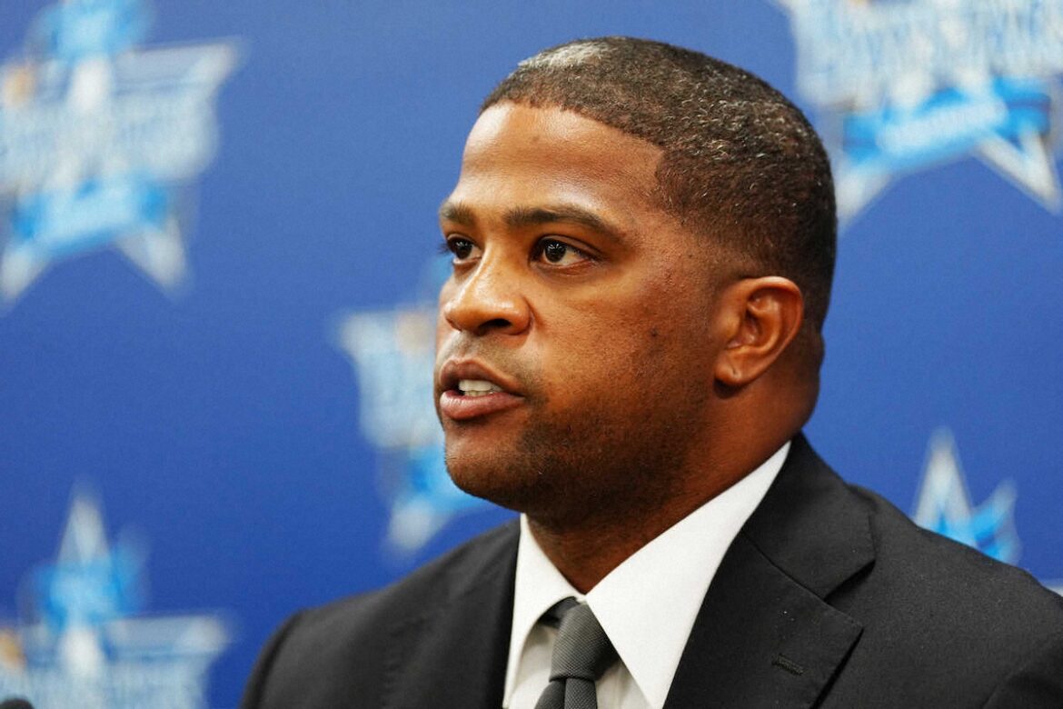 DeNA 元中日の“日本人扱い”ビシエドが入団会見 「まだできることを証明する」と意気込み（スポニチアネックス） - Yahoo!ニュース - Yahoo!ニュース