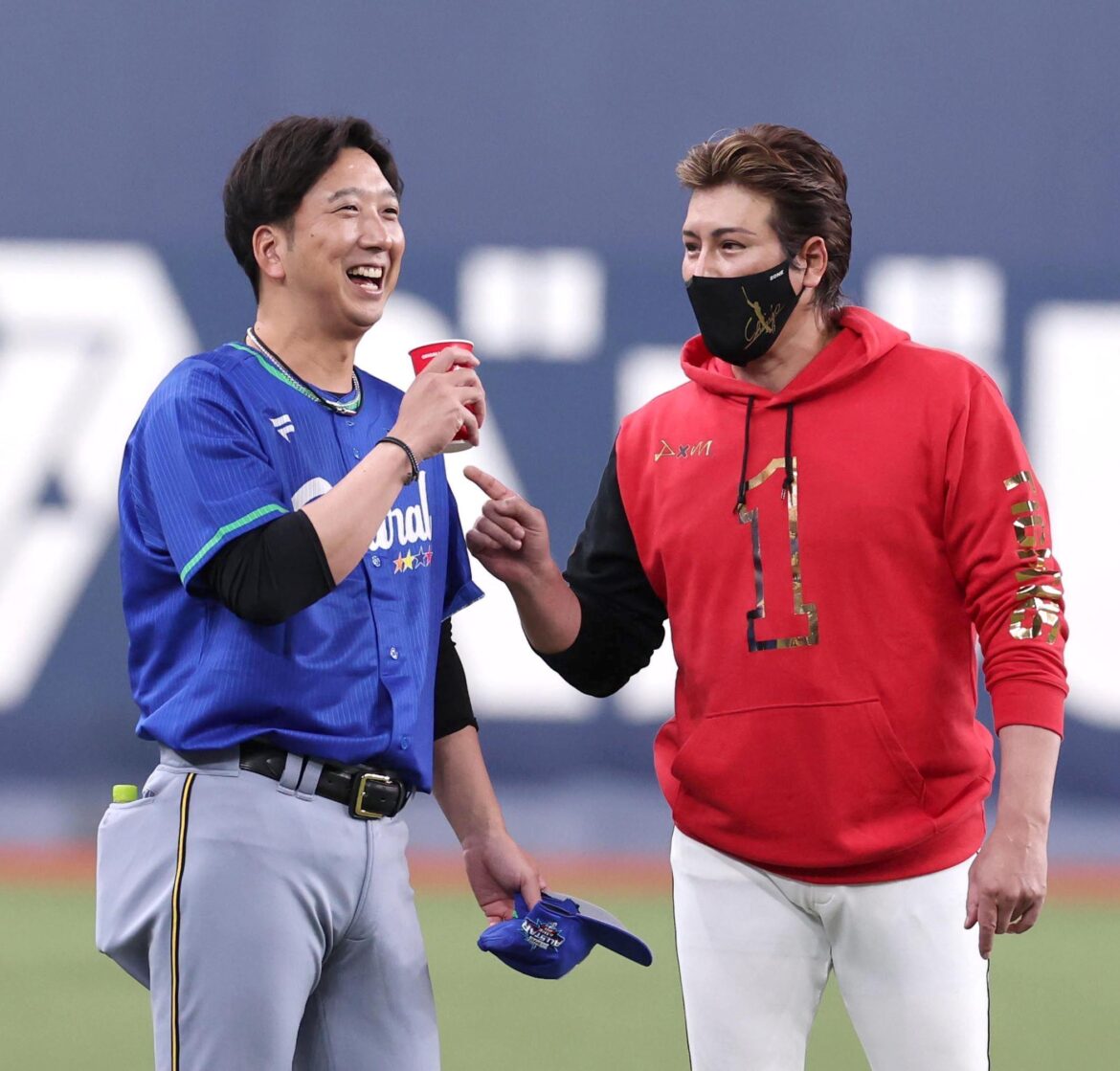 パ・リーグはガラポン打線で第1戦に!日本ハム・レイエスが4番を引き当てる 楽天・村林は3番「楽しみたい」(デイリースポーツ) – Yahoo!ニュース – Yahoo!ニュース パ・リーグはガラポン打線で第1戦に!日本ハム・レイエスが4番を引き当てる 楽天・村林は3番「楽しみたい」(デイリースポーツ) - Yahoo!ニュース - Yahoo!ニュース