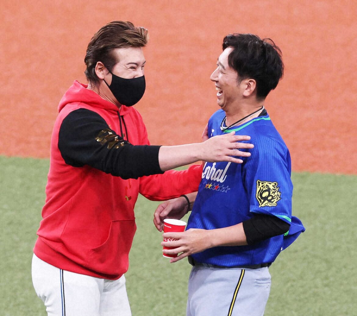 【球宴】日本ハム・新庄監督がガラポンでスタメン決定 4番はレイエスがゲットし「盛り上がったね」（スポニチアネックス） - Yahoo!ニュース - Yahoo!ニュース