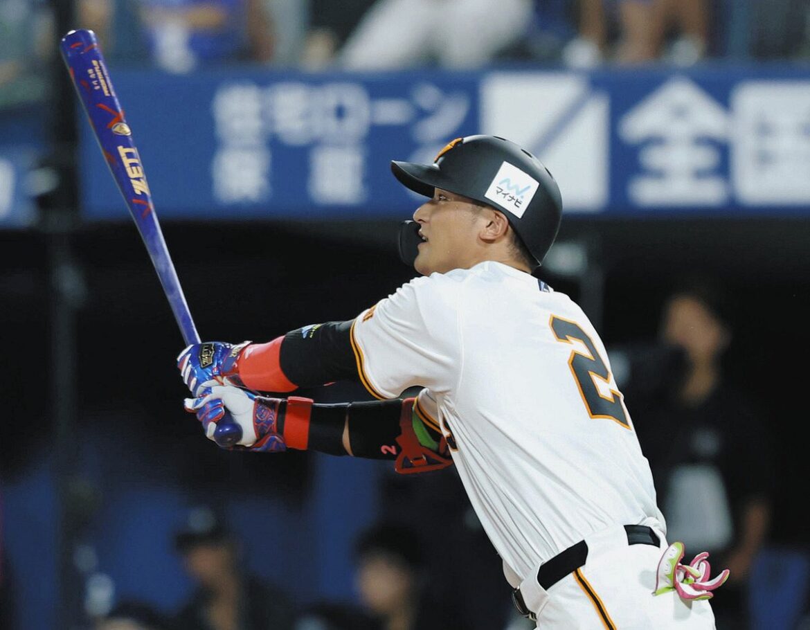 巨人・吉川尚輝、追い上げバックスクリーン横弾！ 「ここまで飛ばすようになって」侍・井端監督が称賛【オールスター】（中日スポーツ） - Yahoo!ニュース - Yahoo!ニュース