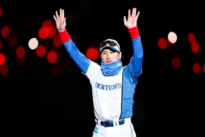 【球宴】新庄剛志監督がロッテ22歳に直接スローイング指導 ファン大感激「幕張レーザービームの完成だ!」(CoCoKARAnext) – Yahoo!ニュース – Yahoo!ニュース 【球宴】新庄剛志監督がロッテ22歳に直接スローイング指導 ファン大感激「幕張レーザービームの完成だ!」(CoCoKARAnext) - Yahoo!ニュース - Yahoo!ニュース