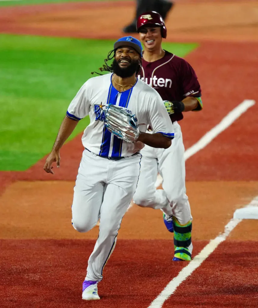 【球宴】DeNAジャクソン　一塁全力疾走で「バウアー」トレンド入り「バウアー芸」「いじってる」の声 - スポニチ Sponichi Annex 野球