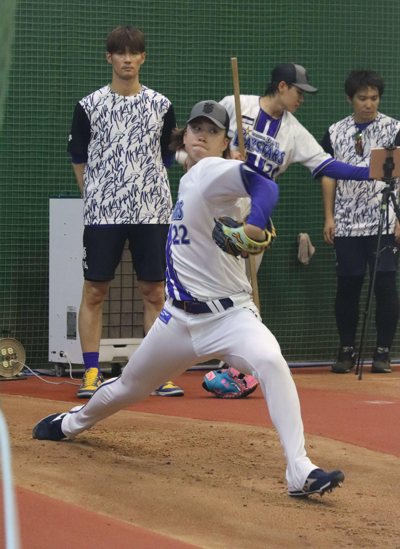 7月25日、ブルペン投球を行う(撮影・小早川宗一郎)