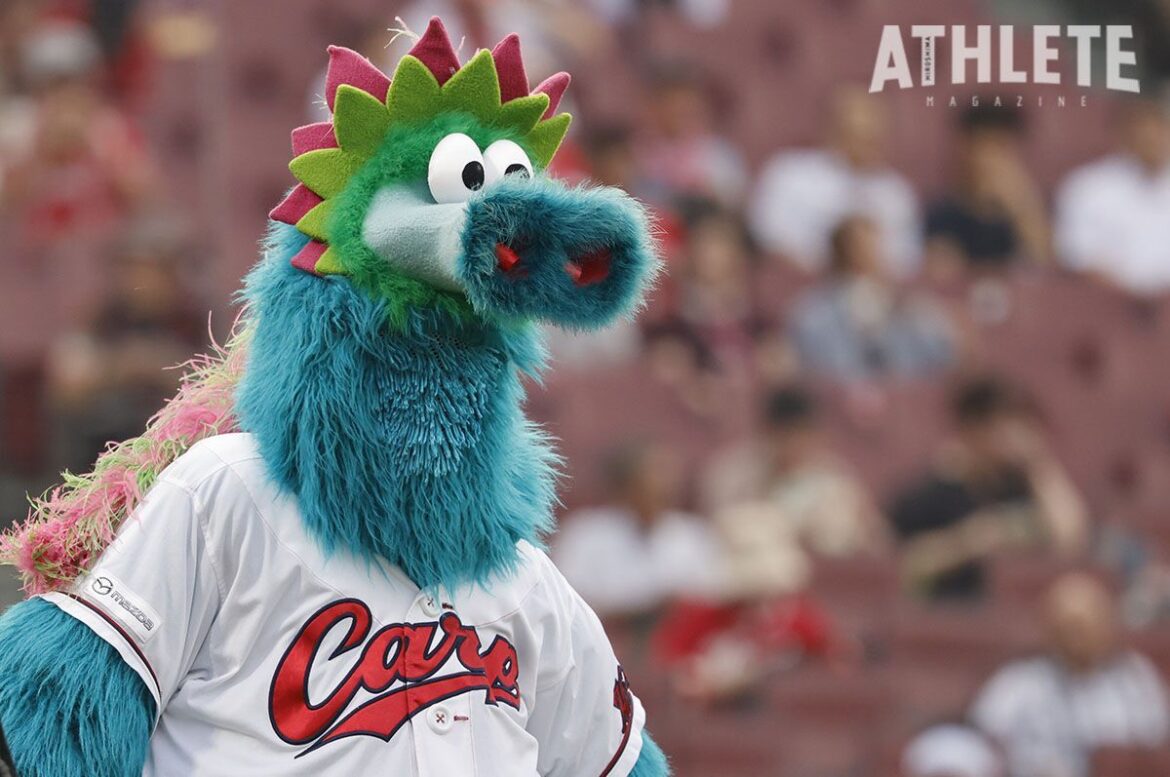 広島育ちの鯉党が語るスラィリー愛！広島出身・塚本恋乃葉が、あの始球式の裏側を語る！（アスリートマガジンWEB） - Yahoo!ニュース - Yahoo!ニュース