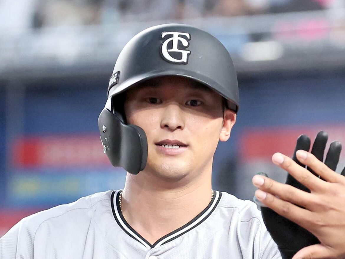 巨人・吉川尚輝がグラウンドに姿見せず 試合はベンチスタート（サンケイスポーツ） - Yahoo!ニュース